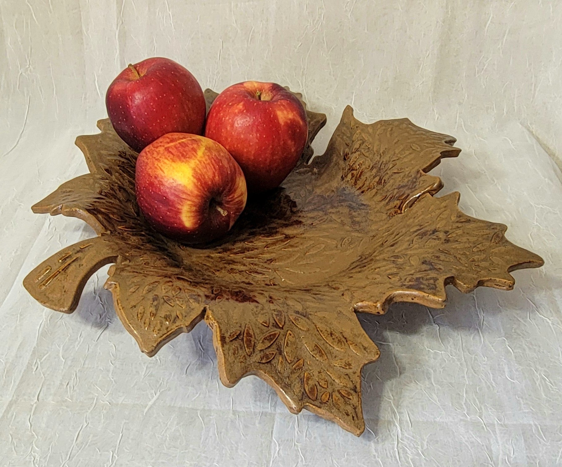 Leaf Fruit Bowl