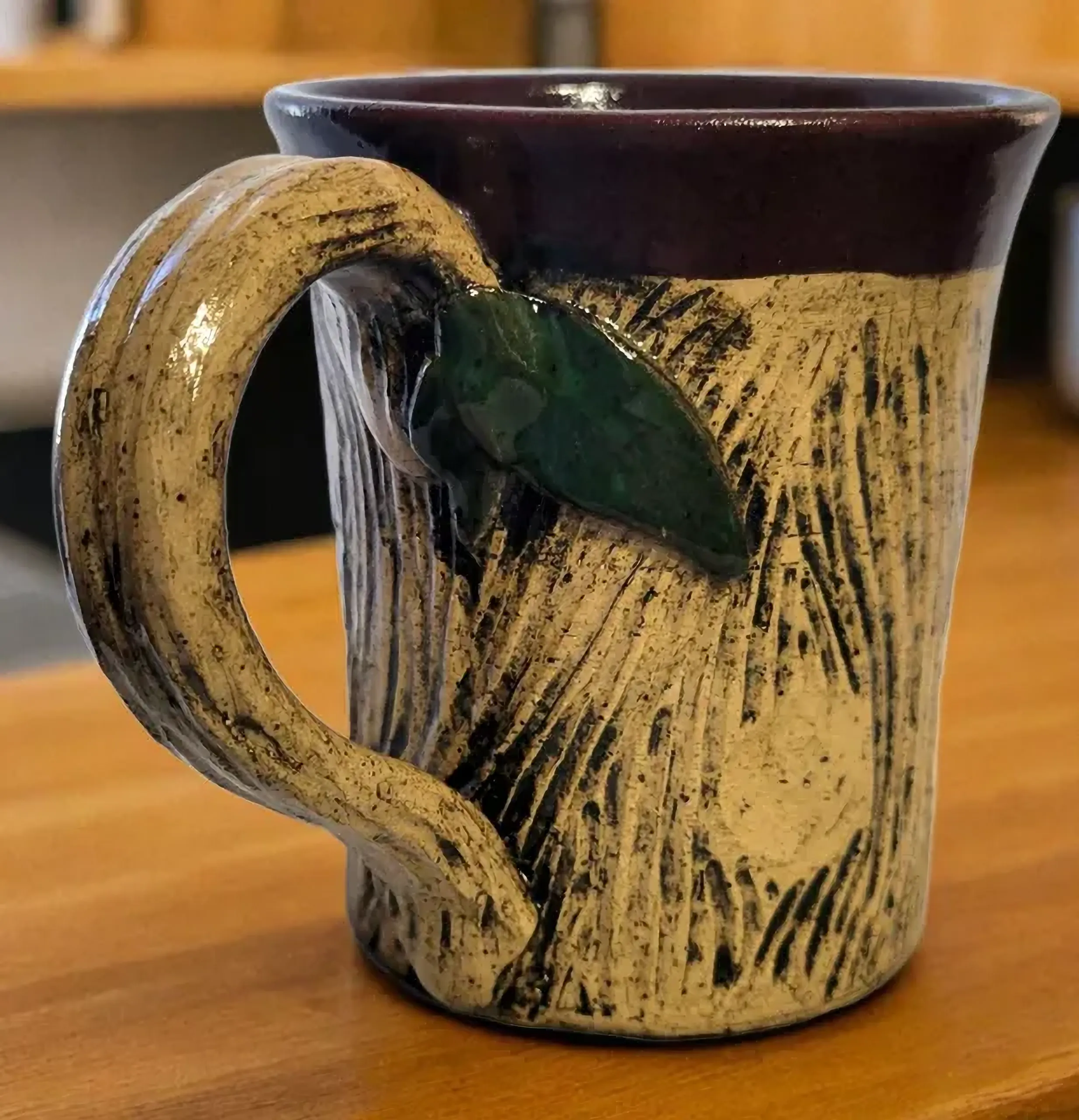 16 oz Carved Tree Mug with Handle