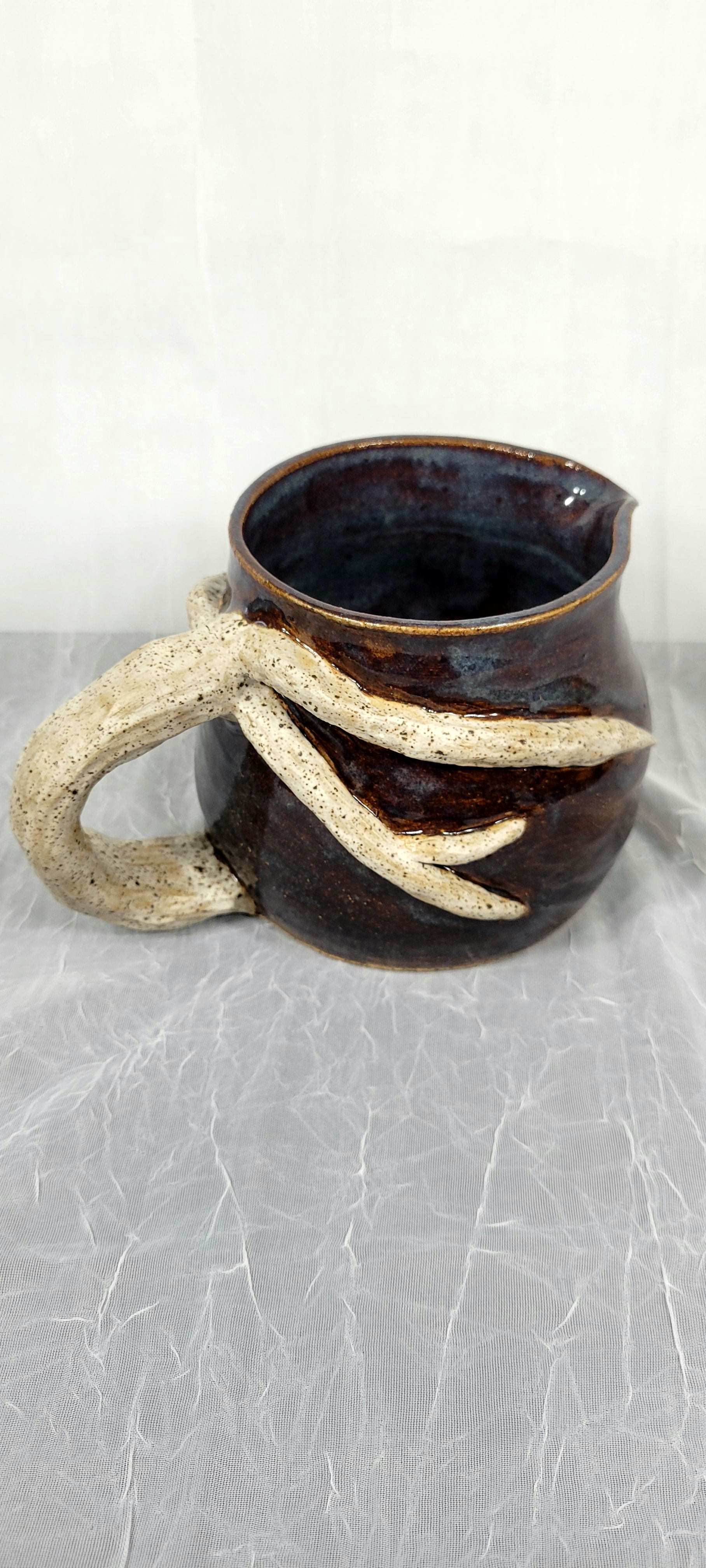 Tree Root Sculpted Pitcher 20 oz